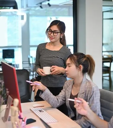 web designer girls